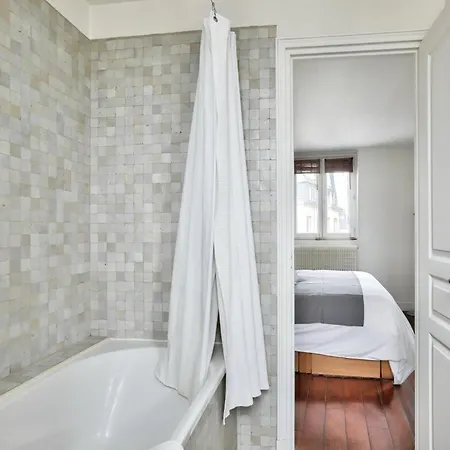 Apartment For 2 - Opera 2e Paris